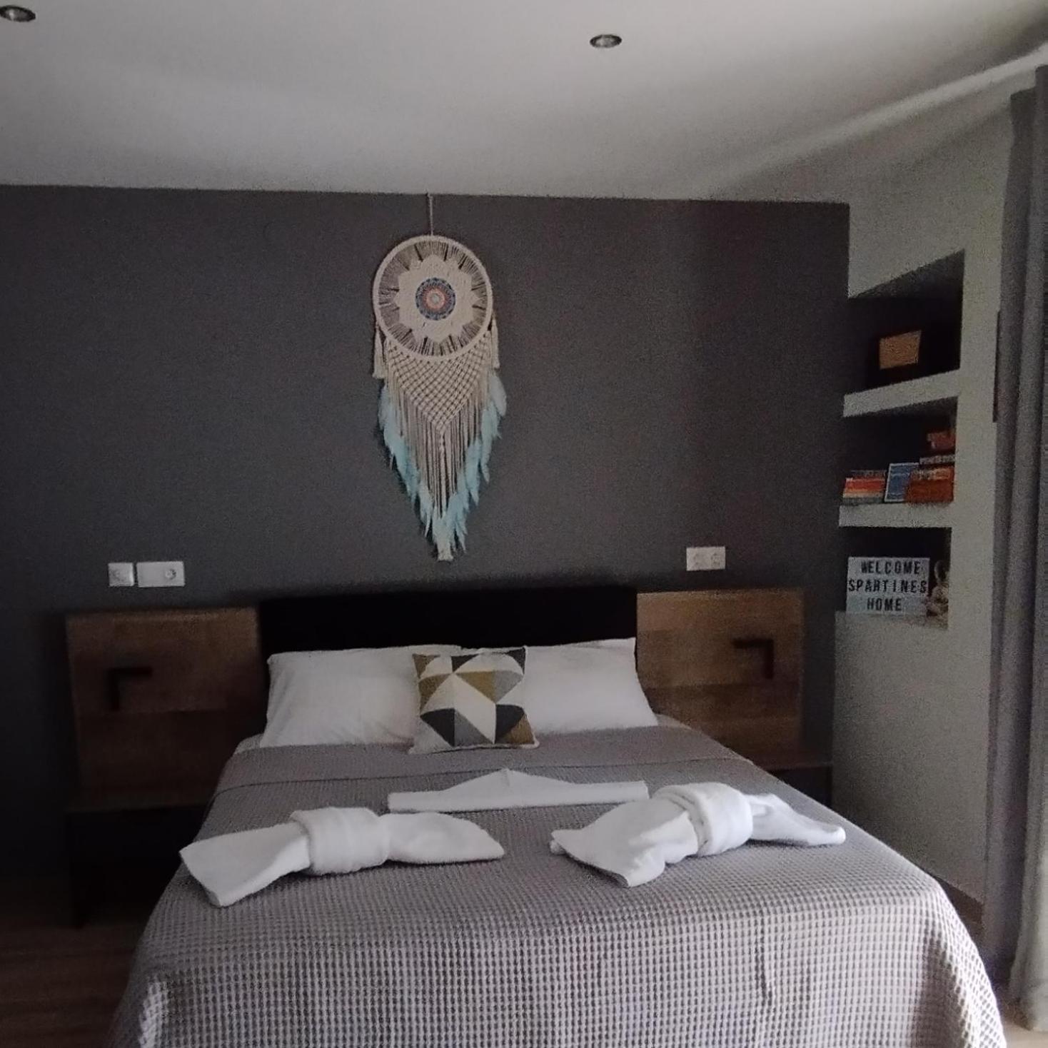 Spartines Home Votsi  Buitenkant foto